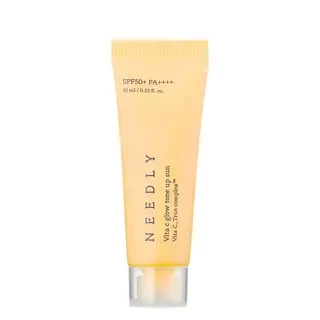 Сонцезахисний крем з ефектом освітлення та сяйва Needly Vita C Glow Tone Up Sun SPF 50+ PA++++